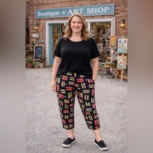 Talbots Graphic Multicolor Print Pants Funky Shoes Made USA Cropped Stretchy 8
